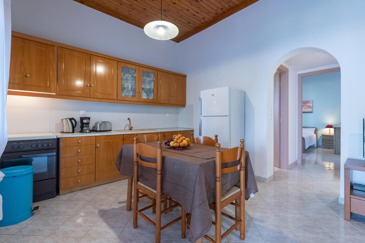 Villa Tasos Koutsoubos Корони Экстерьер фото