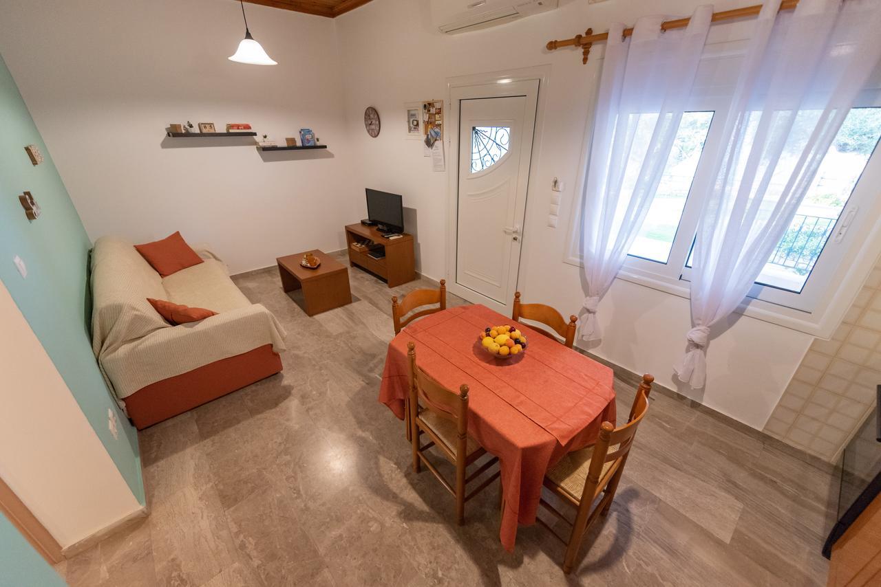 Villa Tasos Koutsoubos Корони Экстерьер фото