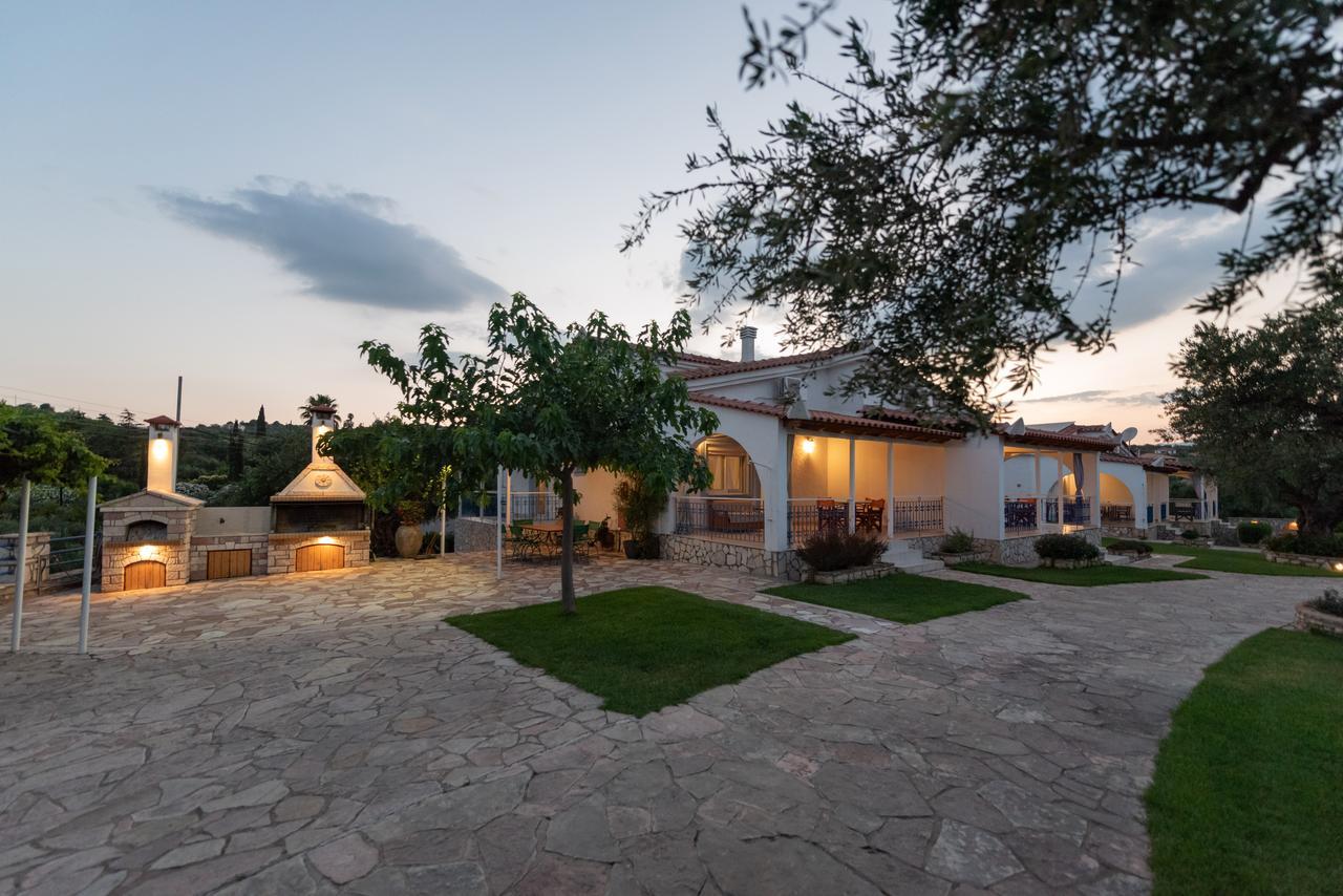 Villa Tasos Koutsoubos Корони Экстерьер фото
