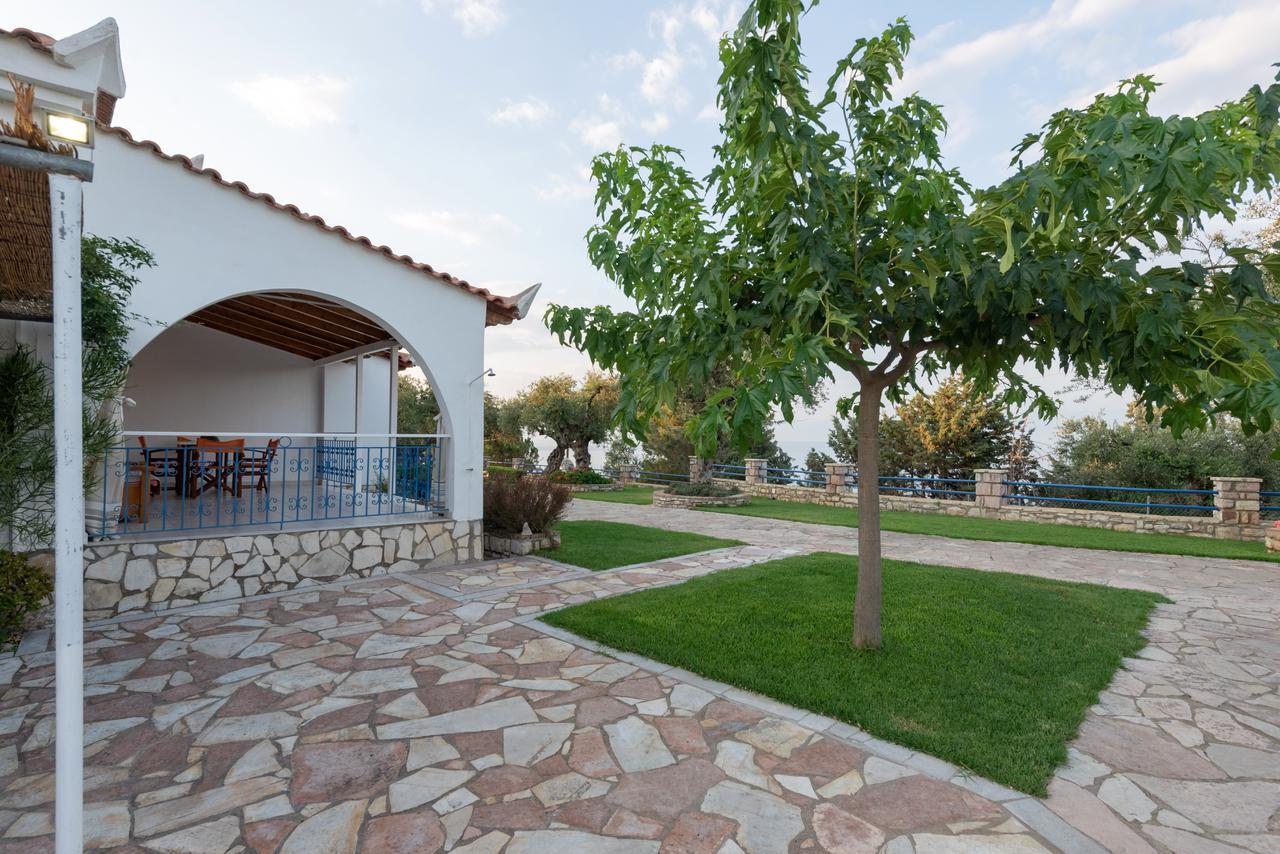 Villa Tasos Koutsoubos Корони Экстерьер фото