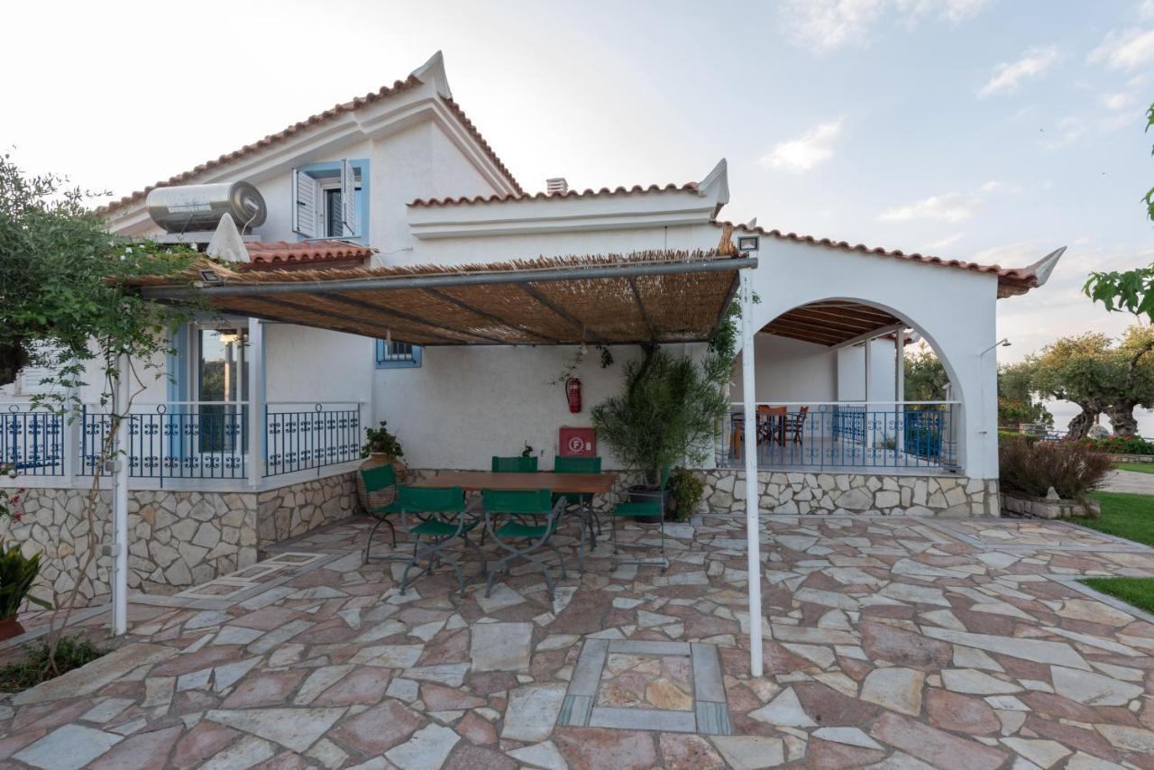 Villa Tasos Koutsoubos Корони Экстерьер фото