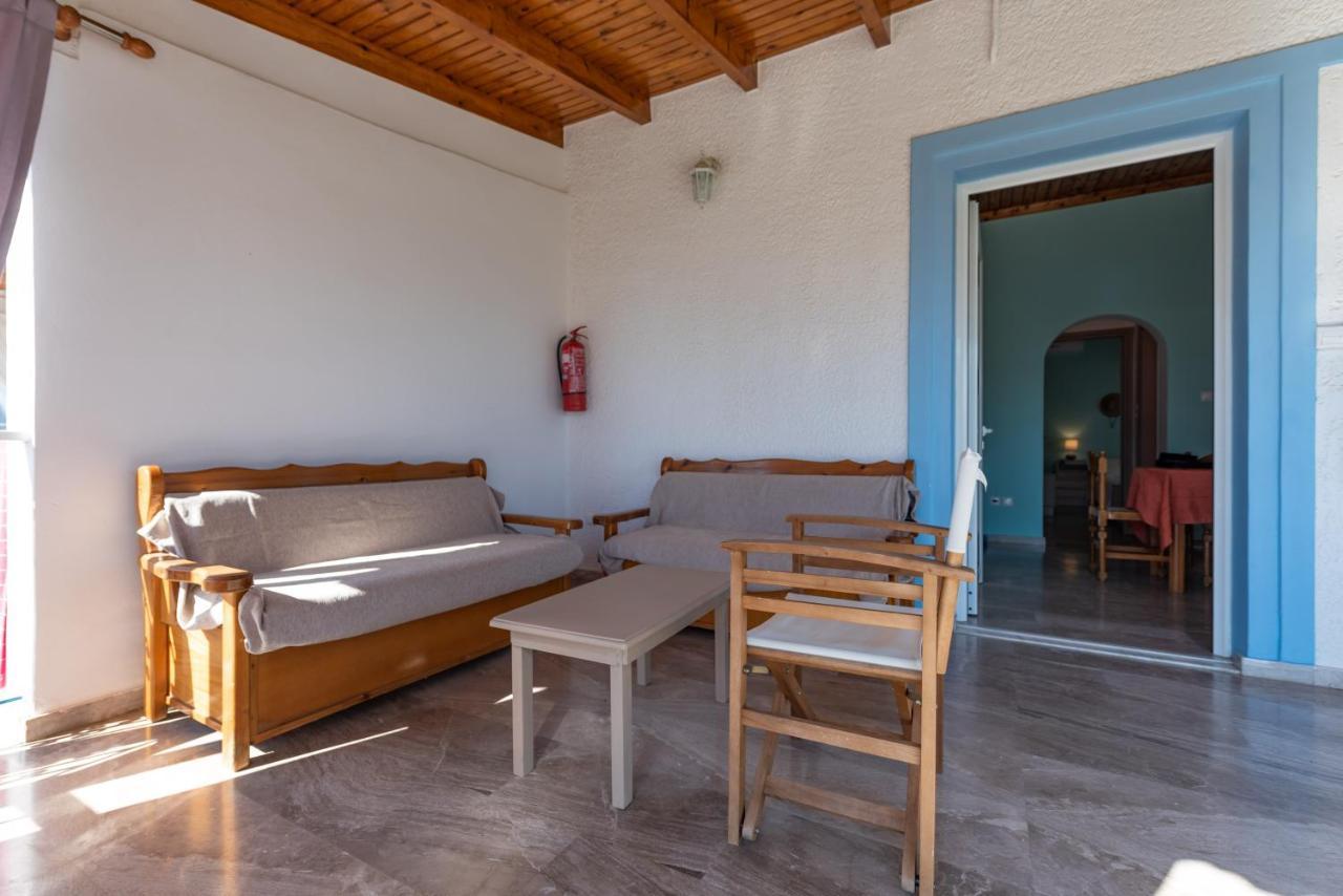 Villa Tasos Koutsoubos Корони Экстерьер фото